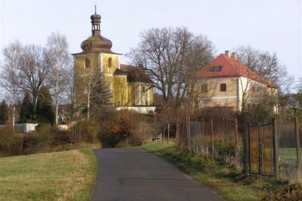 tourism0773FB09-EC14-DD35-0172-2D7D47CE6CC0.jpg